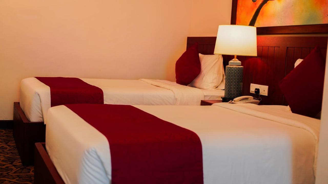 KAIZEN Hotel&Suites Melaka Eksteriør billede